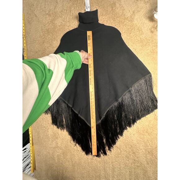 New Understated Leather x Free People River Walk Black Sm Fringe Poncho Sweater - Picture 9 of 9